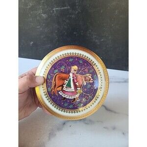 Mikasa Christmas 1999 Eight Maids Of Milking Lidded Dish